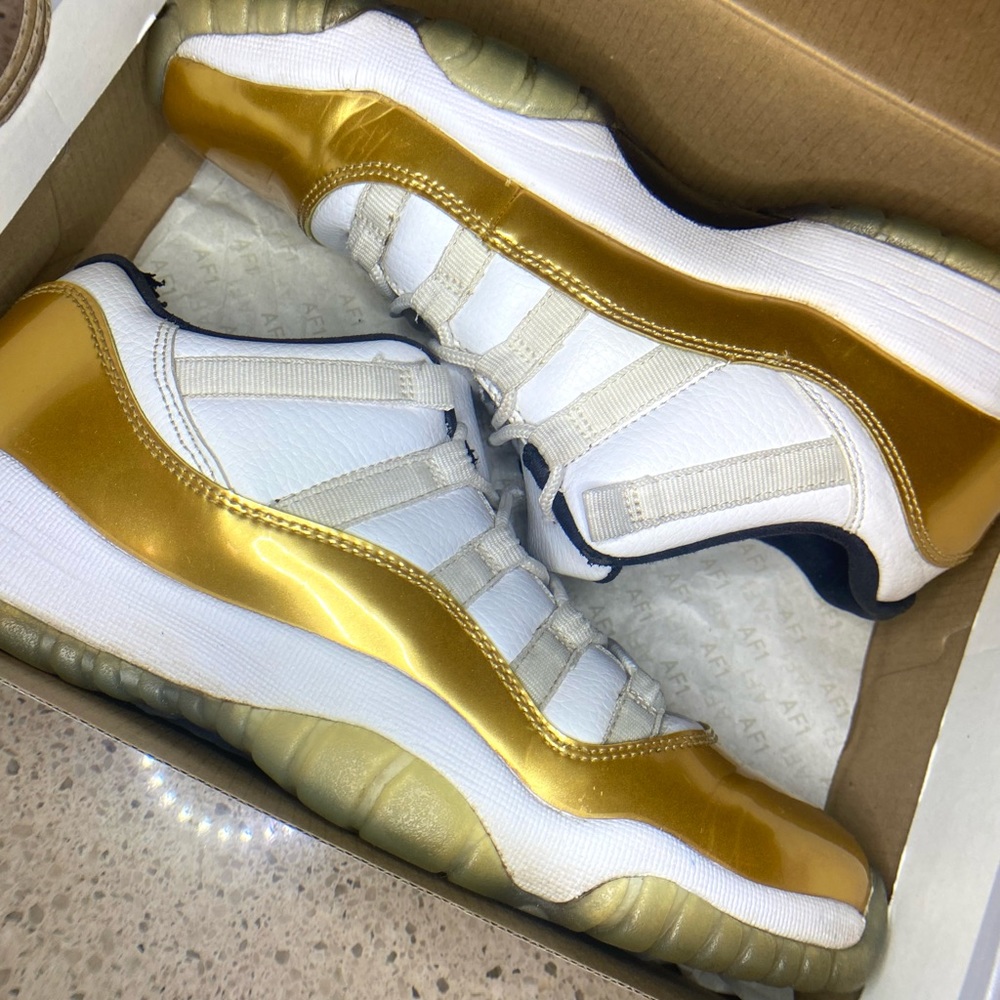 Jordan 11s, Retro Low ‘Closing Ceremony’ 6.5y